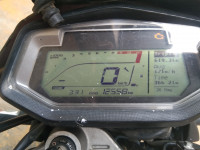 White Hero Xpulse 200 4V Pro