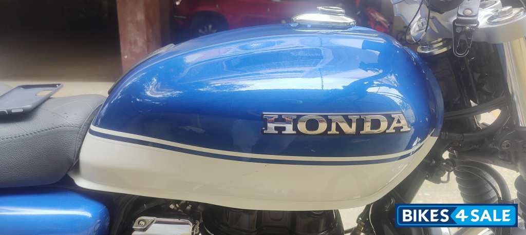 Honda CB350 DLX Pro