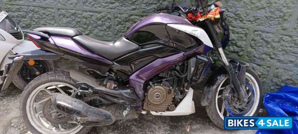 Bajaj Dominar 400
