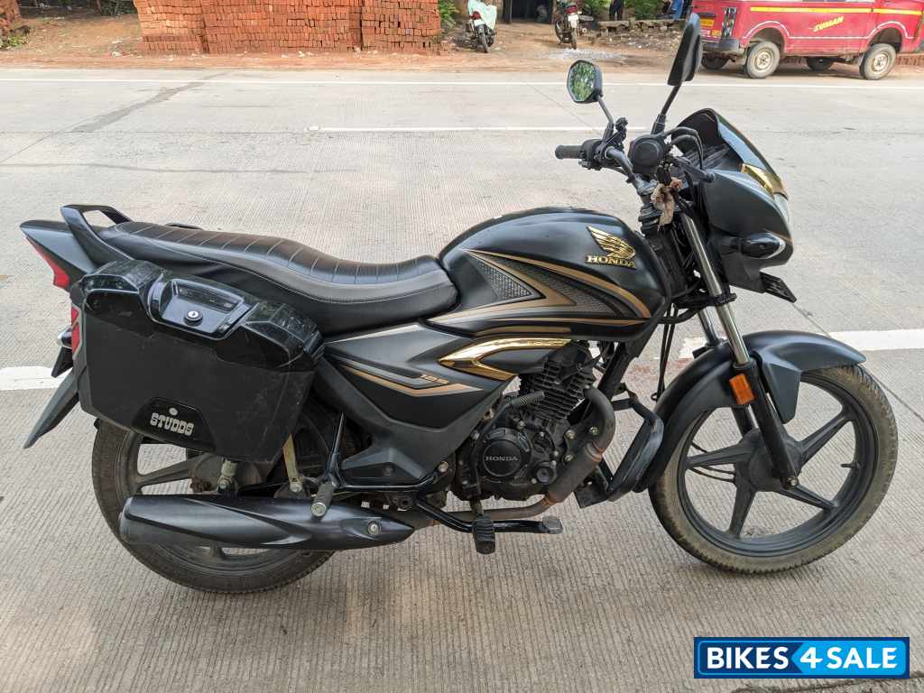 Honda Shine Celebration Edition