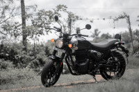 Royal Enfield Hunter 350 Retro