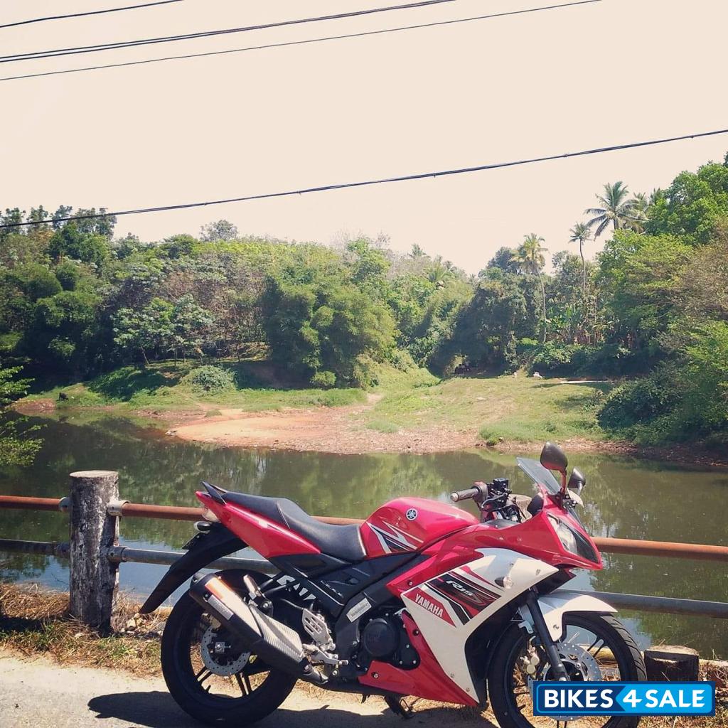 Red And White Yamaha YZF R15 S