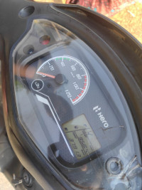 Maroon Hero Destini 125