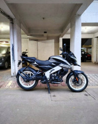 Bajaj Pulsar N160 Dual Channel ABS