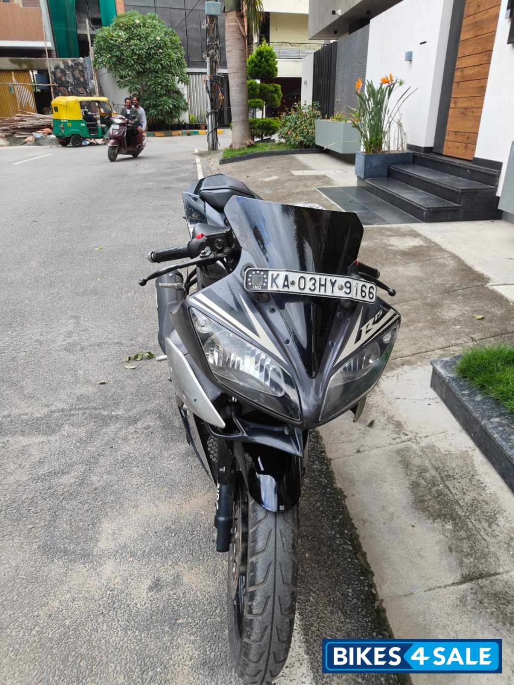 Black And Grey Yamaha YZF R15 V2