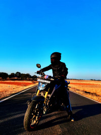 Gray Honda CB300F Deluxe Pro