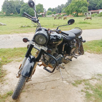 Black Royal Enfield Classic 350