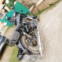 Black Royal Enfield Classic 350