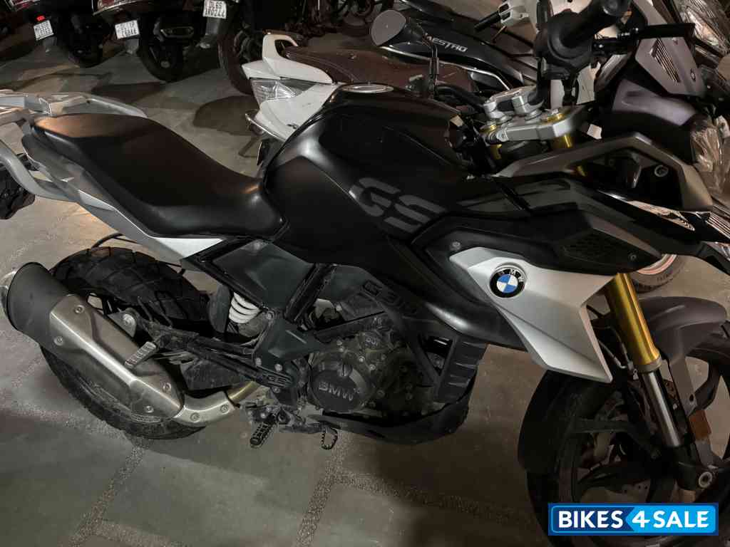 Black BMW G 310 GS BS6