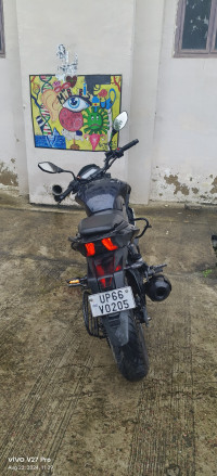 Dark Blue Bajaj Dominar 400 Disc