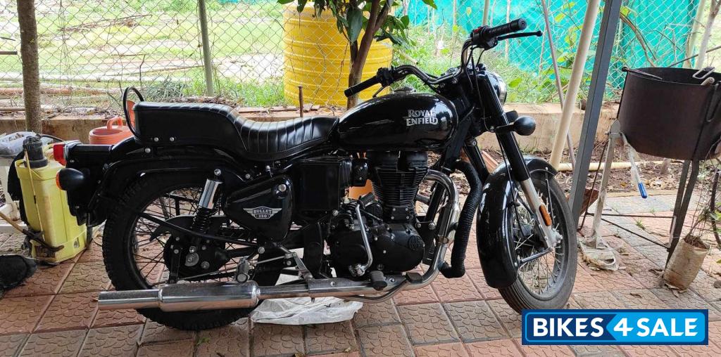 Royal Enfield Bullet 350 ES BS6
