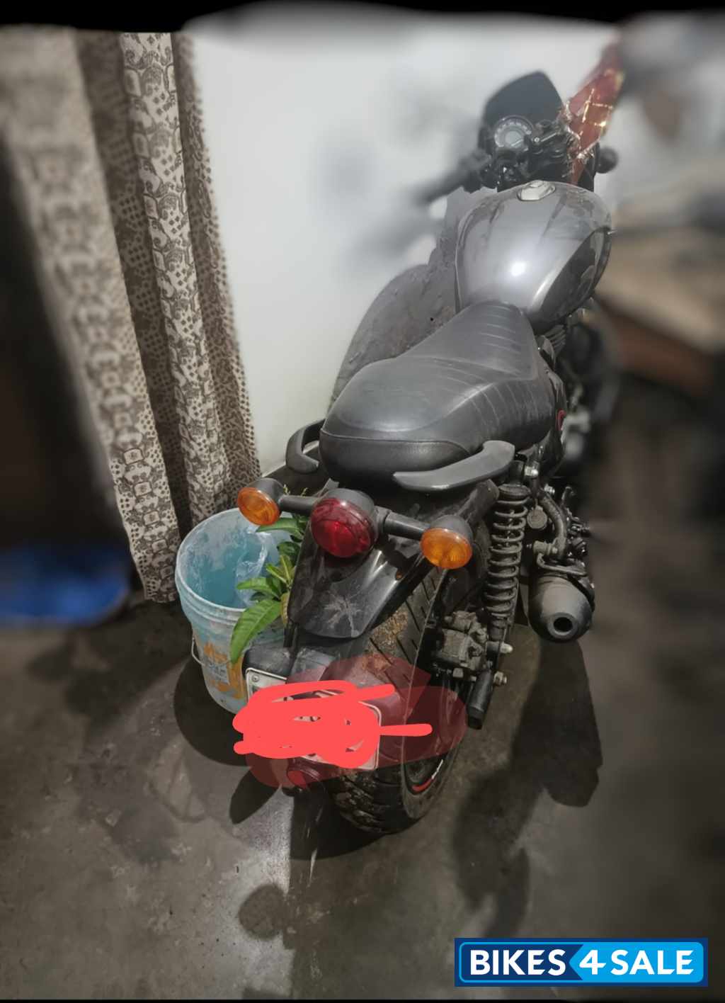 Royal Enfield Hunter 350 Metro