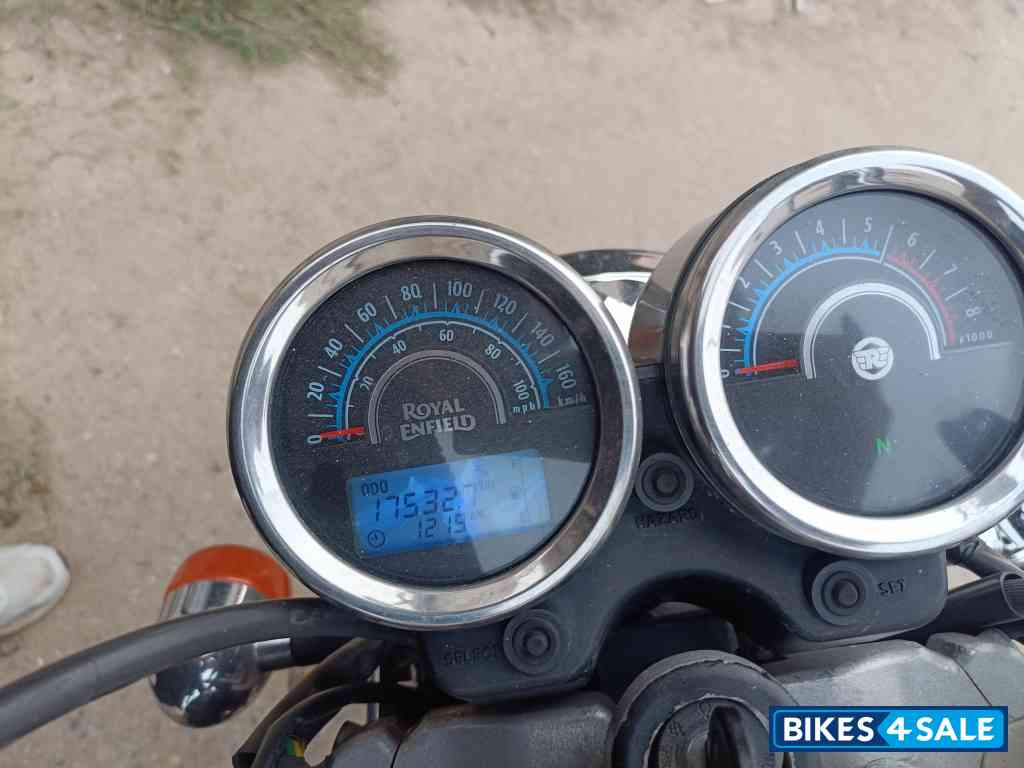 Royal Enfield Thunderbird 350