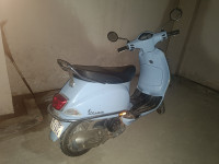 Blue Vespa ZX 125 BS6