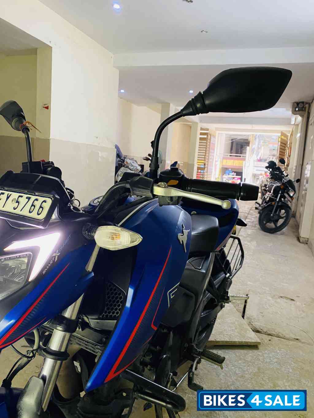 TVS Apache RTR 200 4V 2022