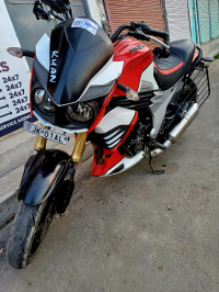Mahindra Mojo XT 300