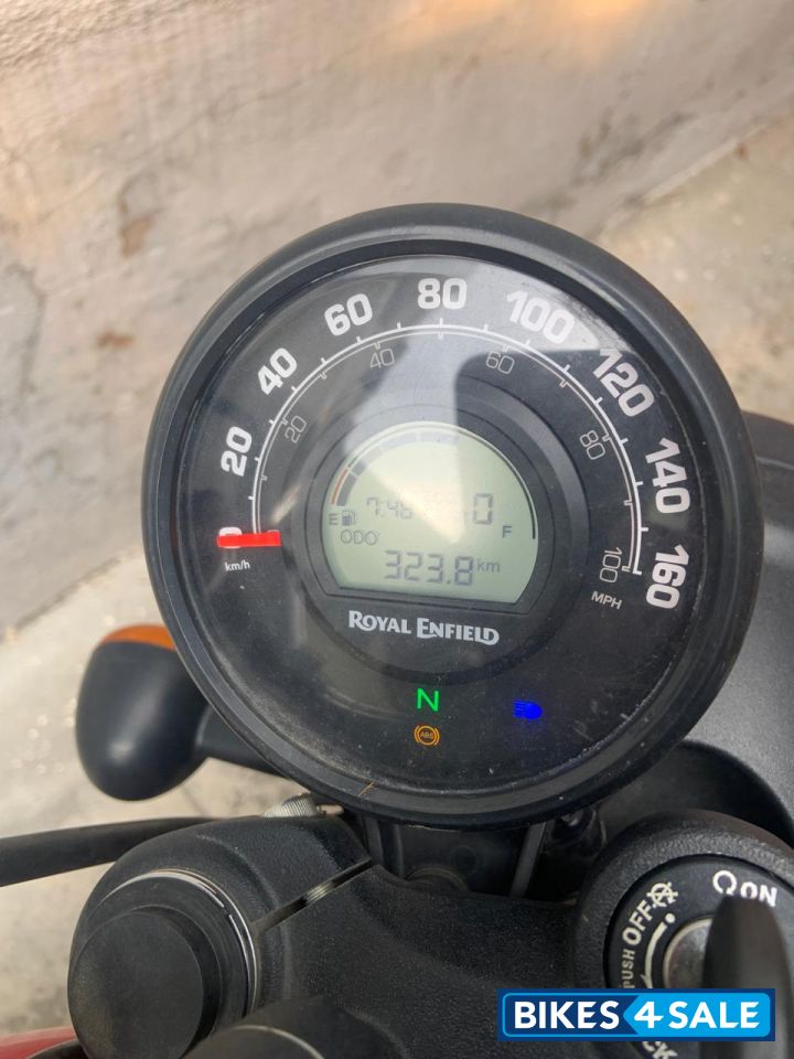 Royal Enfield Hunter 350 Metro