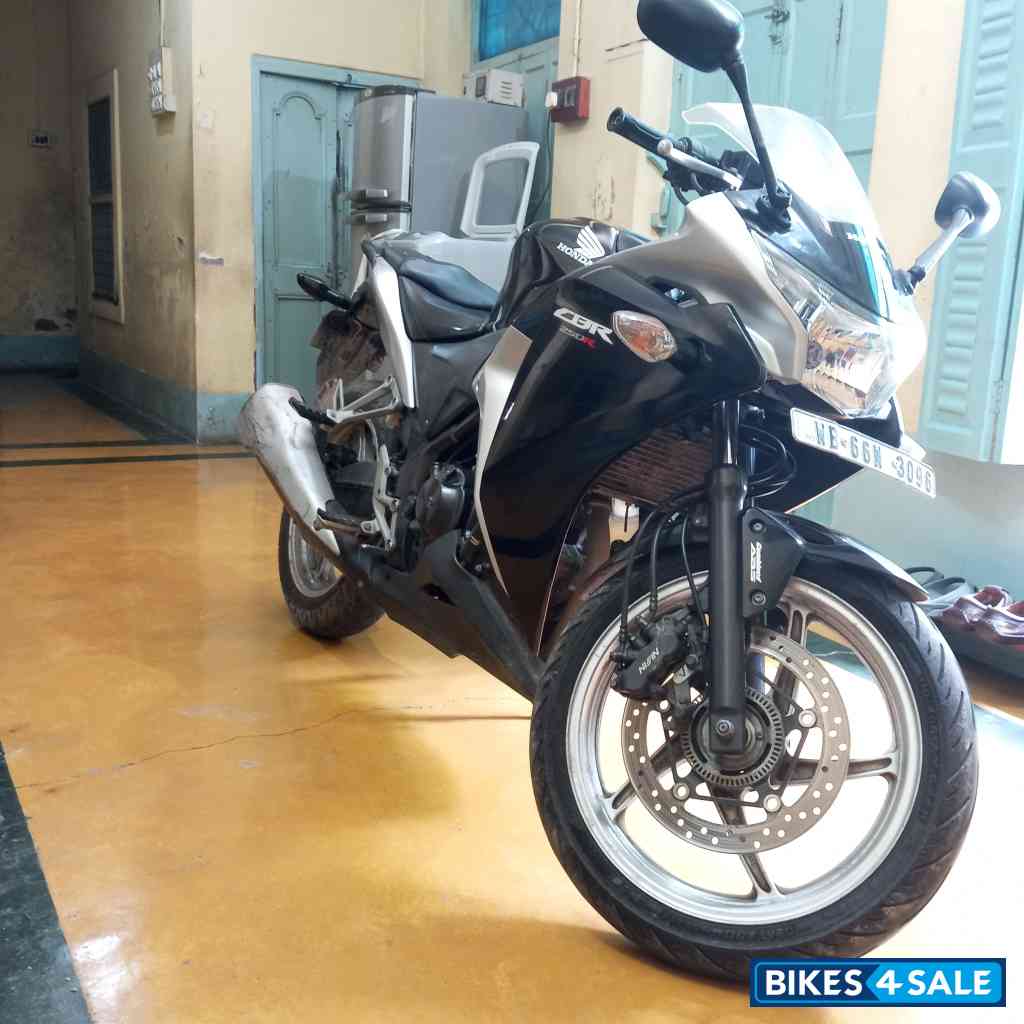 Honda CBR 250R ABS