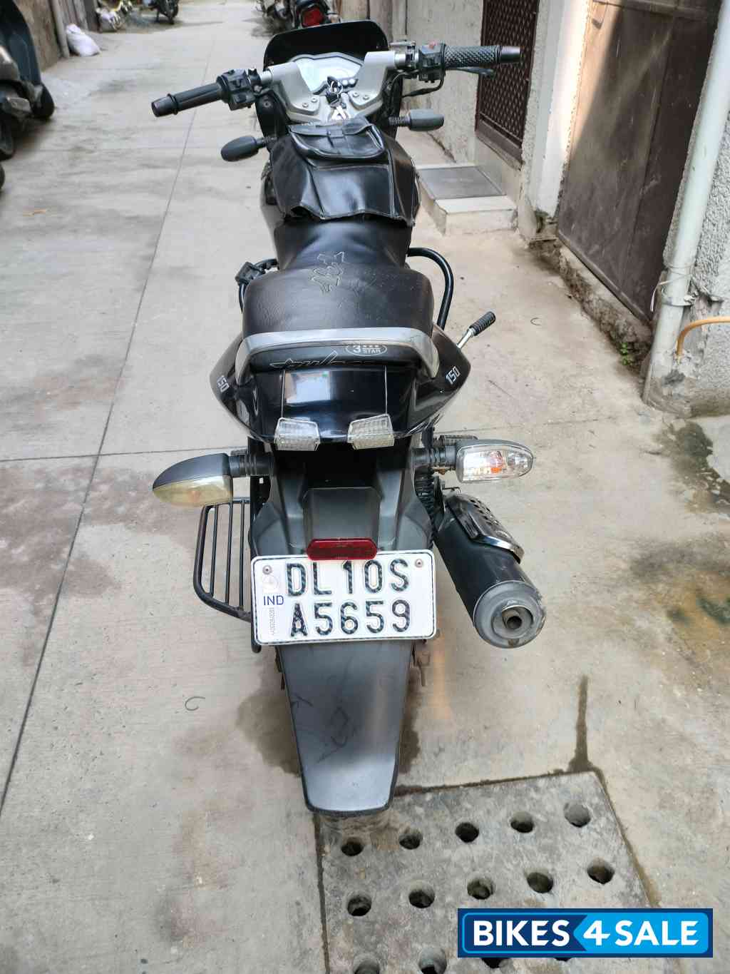 Bajaj Pulsar 150