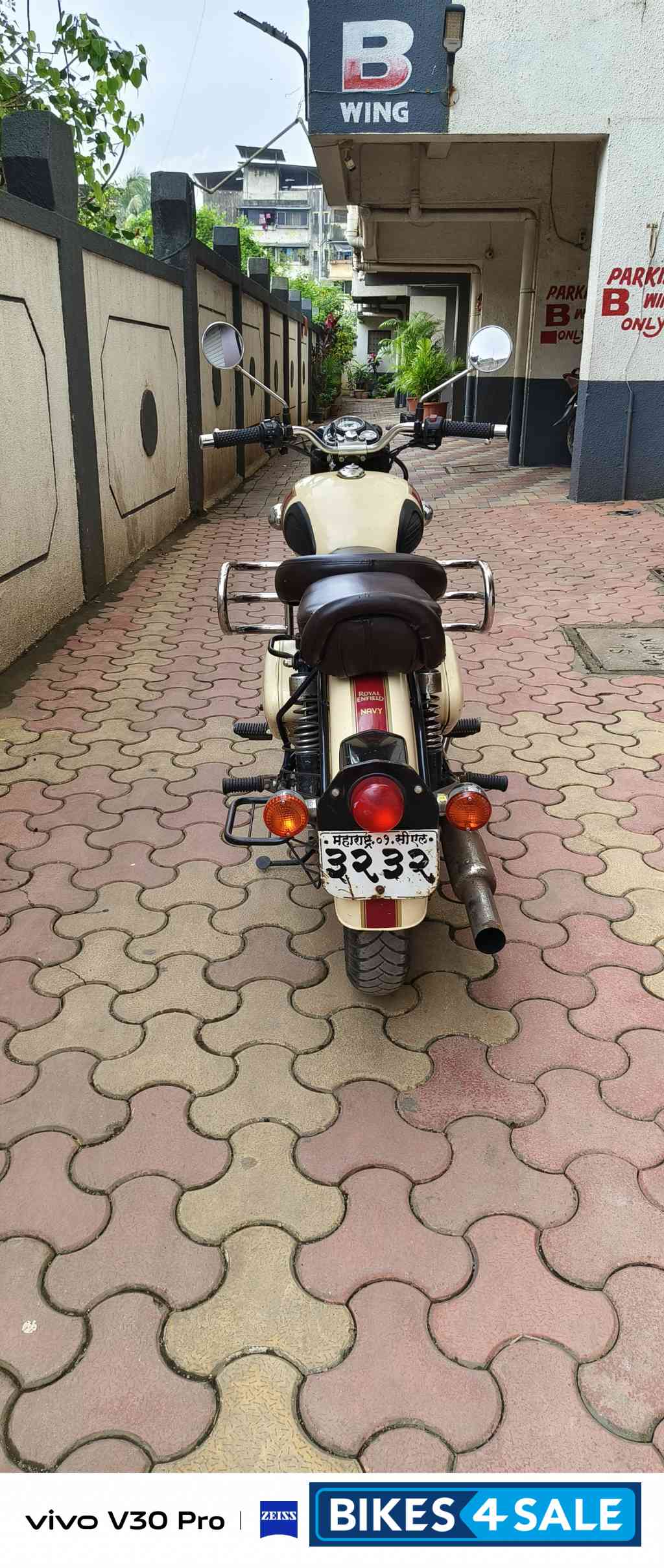 Royal Enfield Classic 500