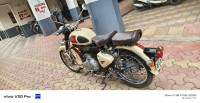 Royal Enfield Classic 500
