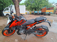 Electronic Orange KTM Duke 200 ABS