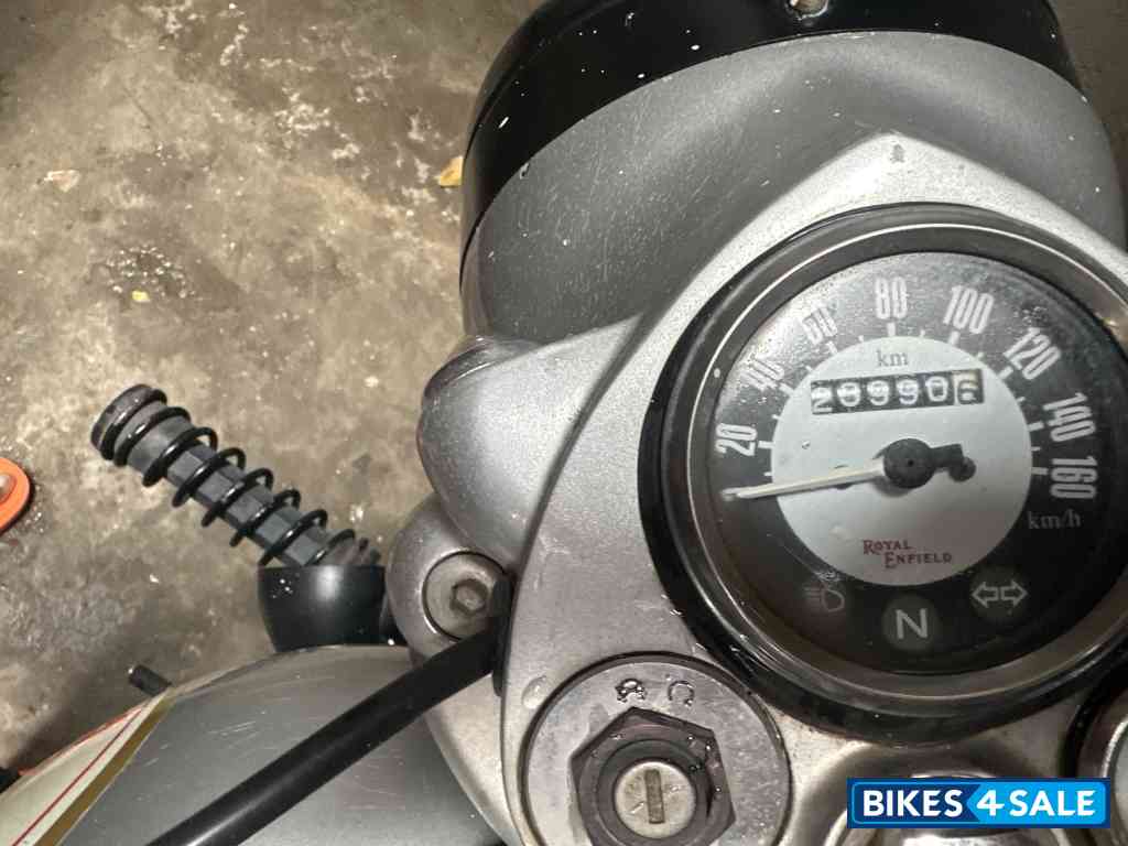 Silver Royal Enfield Classic 350