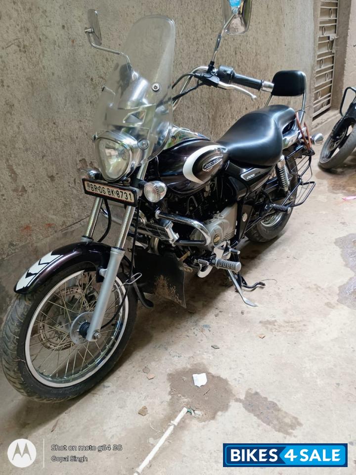 Bajaj Avenger Cruise 220 BS6