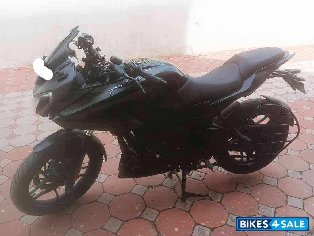 Bajaj Pulsar F250