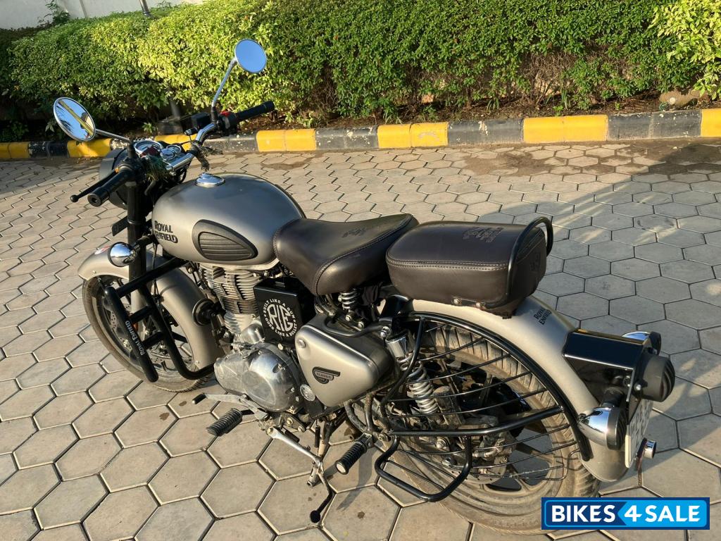 Royal Enfield Classic 350 Dual Channel BS6