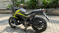 Honda CB Hornet 160R ABS