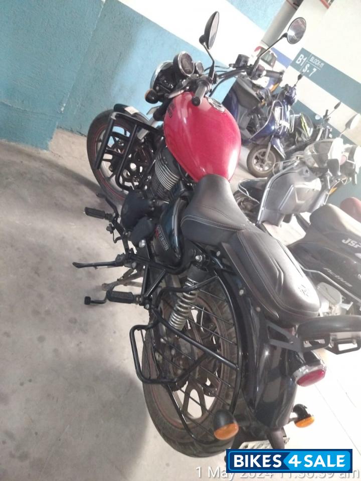 Fireball Red Royal Enfield Meteor 350 Fireball Fireball Red Royal Enfield Meteor 350 Fireball