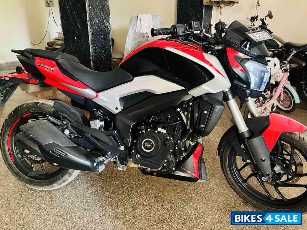 Bajaj Dominar 250 2022
