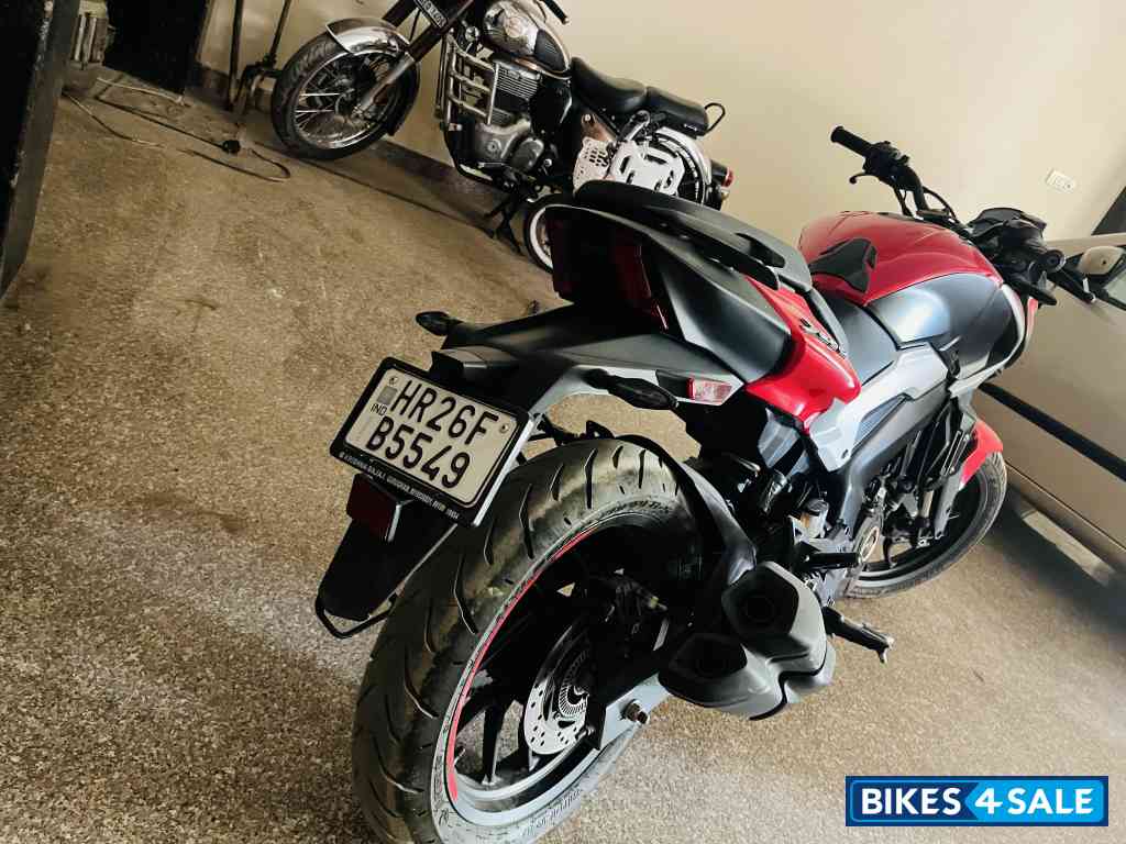 Bajaj Dominar 250 2022