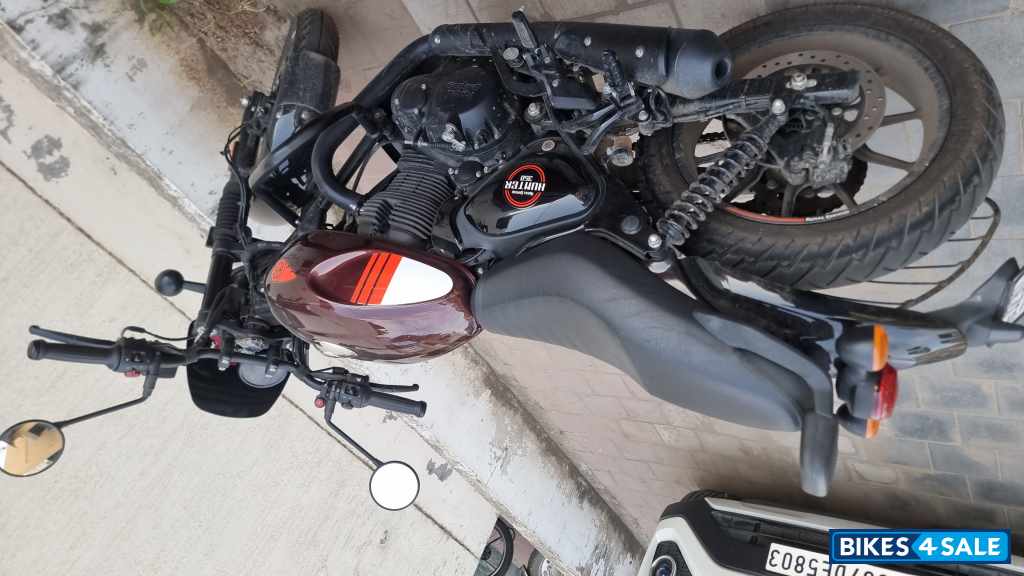 Royal Enfield Hunter 350 Metro