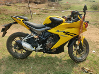 Yellow Hero Karizma XMR
