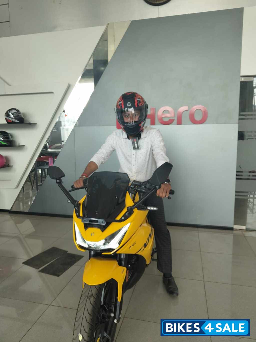 Yellow Hero Karizma XMR