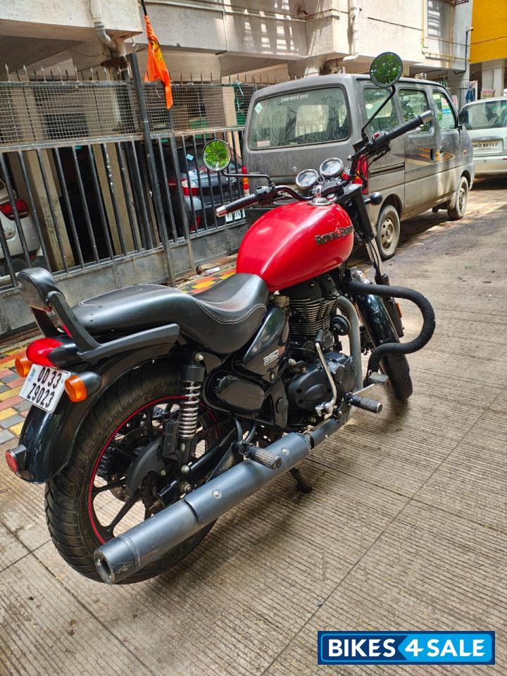 Red Royal Enfield Thunderbird X 350