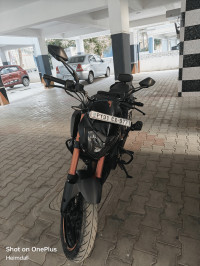 Bajaj Dominar 250