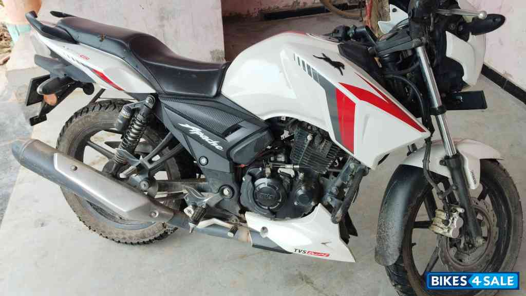 TVS Apache RTR 160