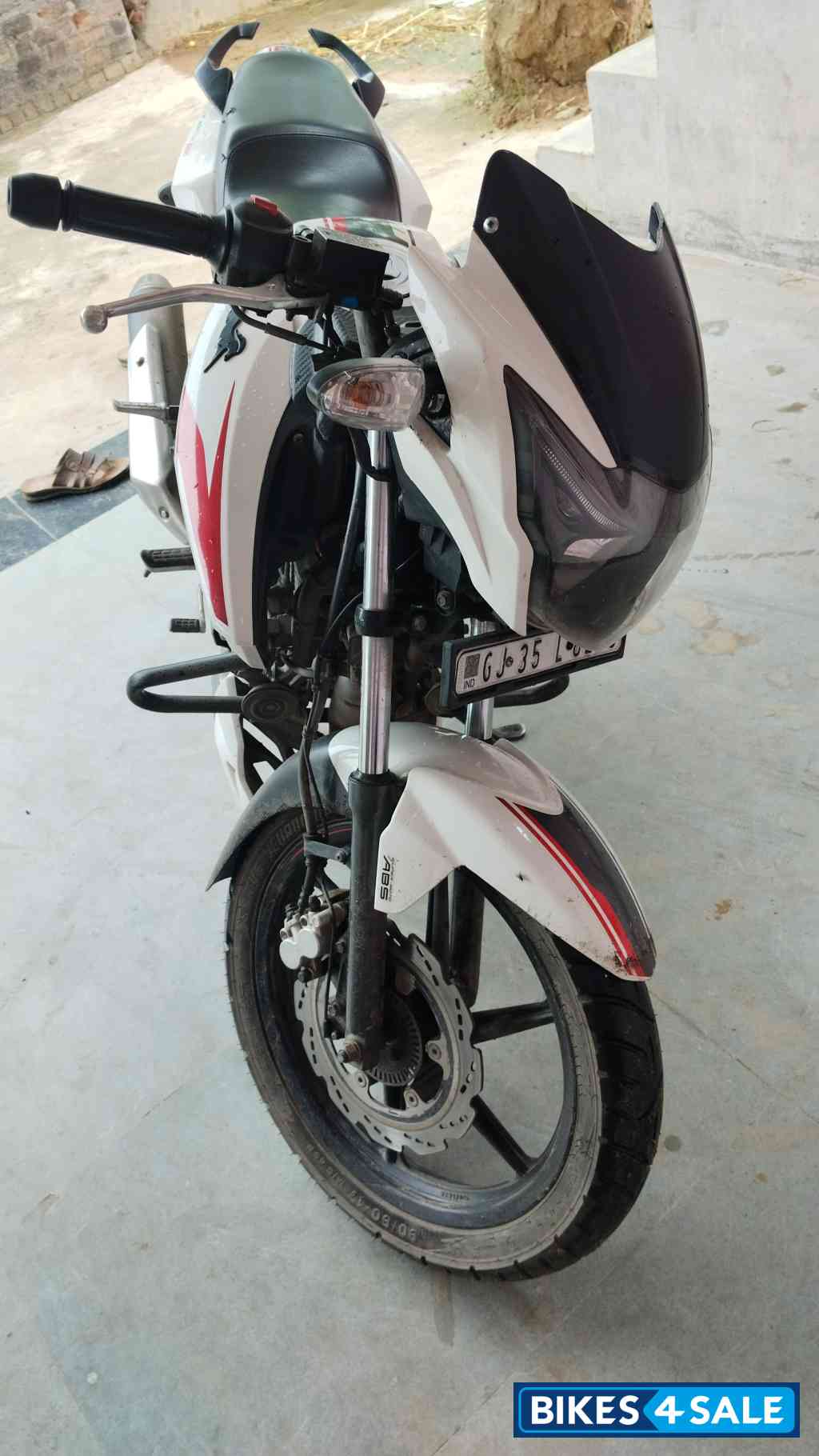 TVS Apache RTR 160