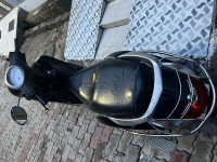 Black Yamaha Fascino