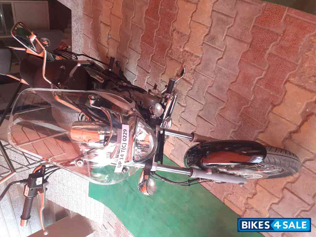 Bajaj Avenger Cruise 220