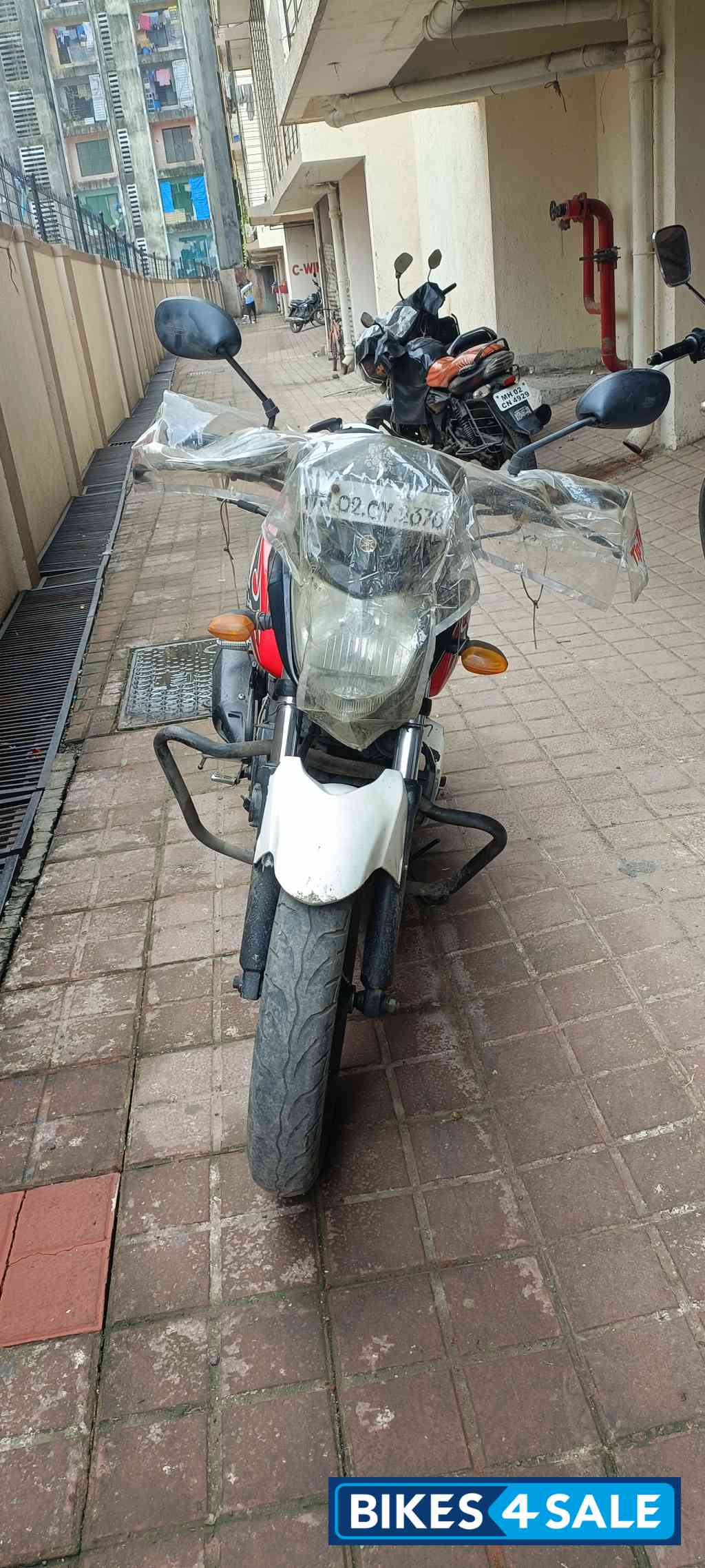 Red And White Yamaha FZ-S