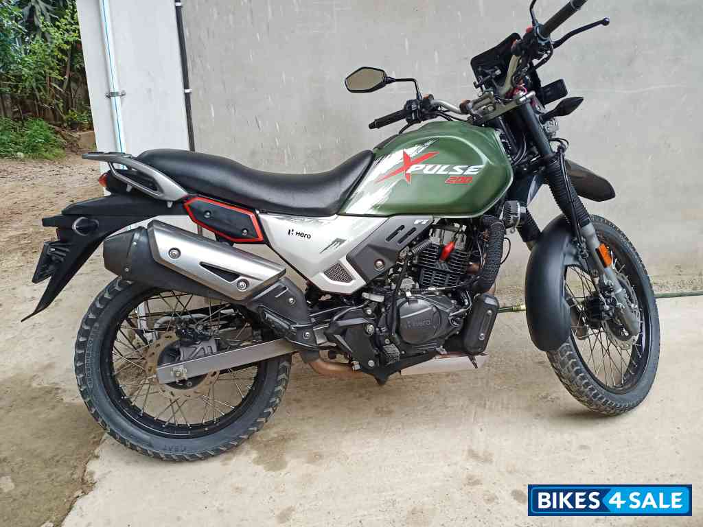 Hero XPulse 200 BS6