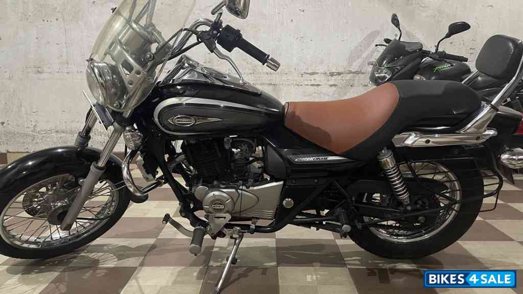 Bajaj Avenger Cruise 220