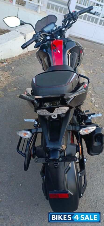 Black Red TVS Apache RTR 160 4V Special Edition