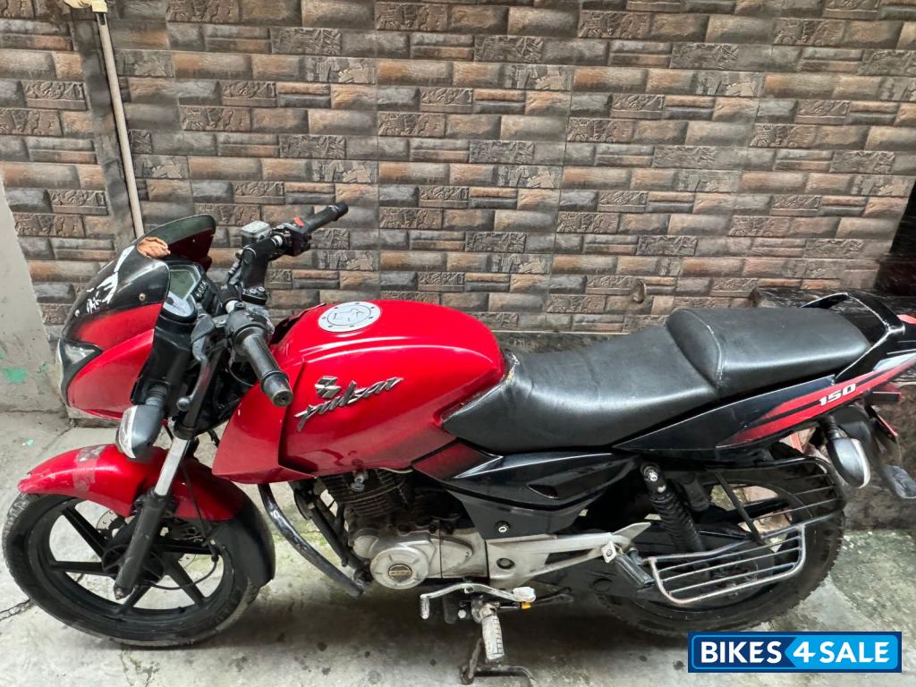 Bajaj Pulsar 150
