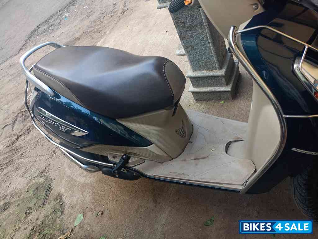 Starlight Blue Metallic TVS Jupiter ZX Disc BS6 Starlight Blue Metallic TVS Jupiter ZX Disc BS6