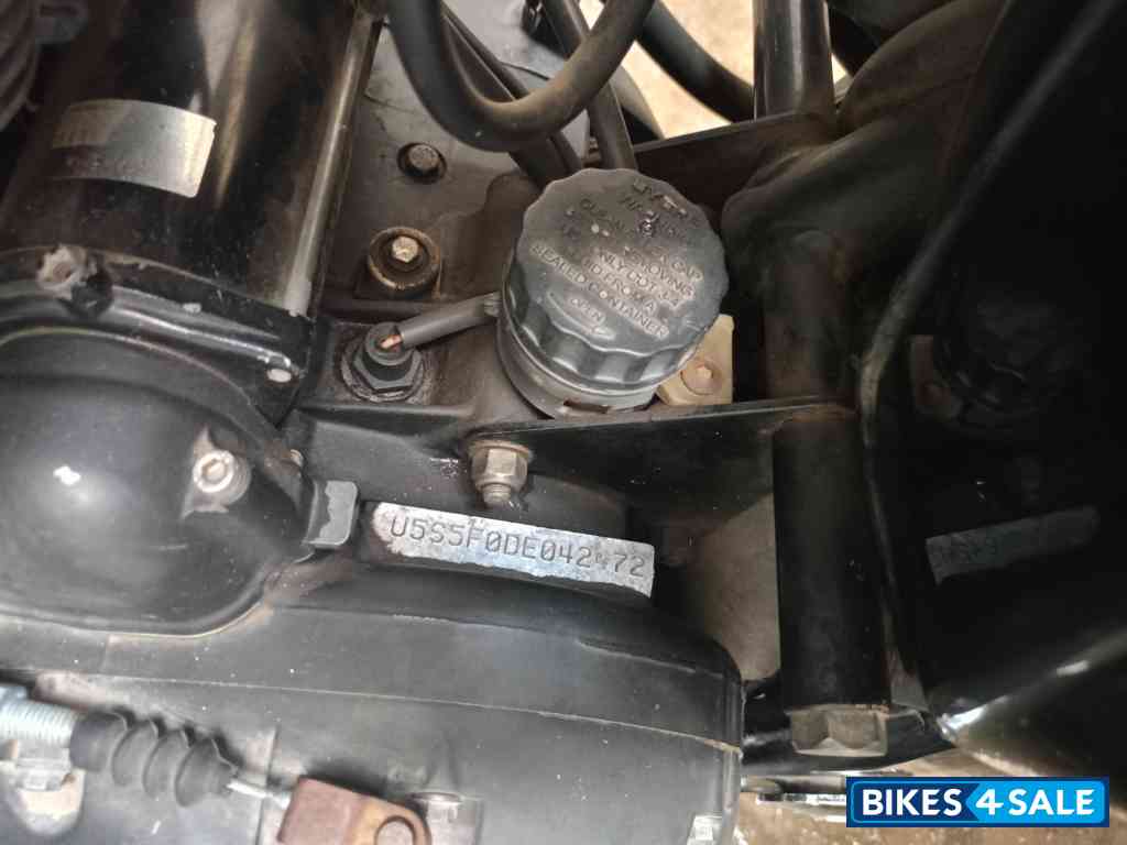 Black Royal Enfield Thunderbird 500